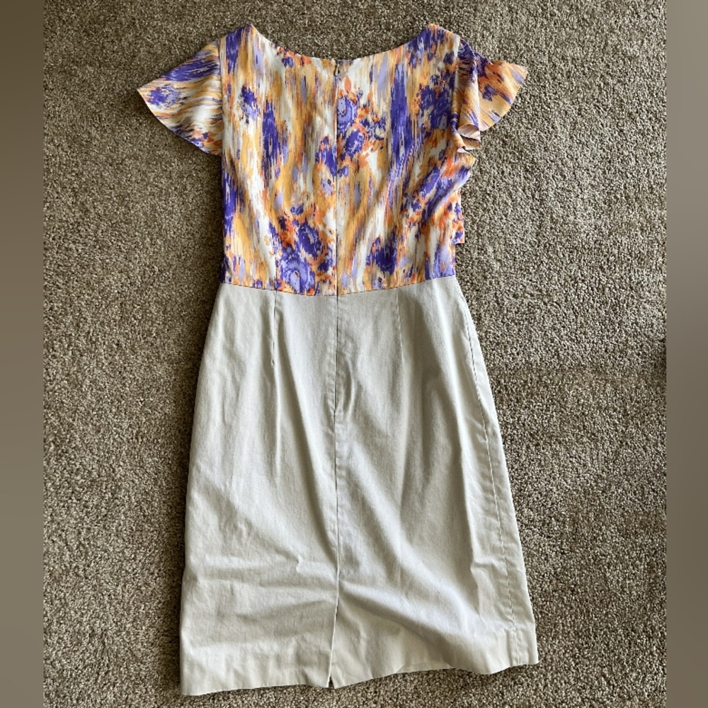 Dress - Picture 4 of 4